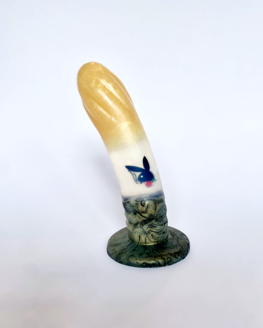 PLAYBOY GOLD image 1