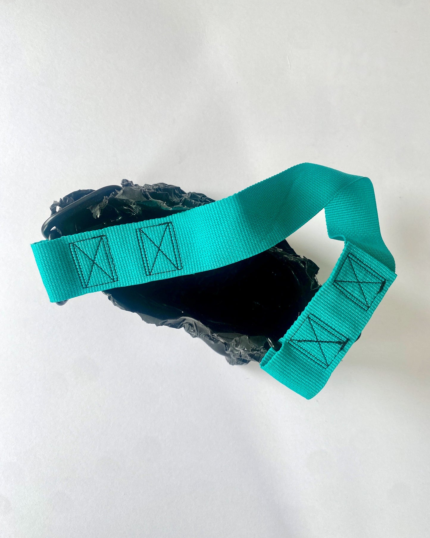 BLACK SILICONE BAG image 4