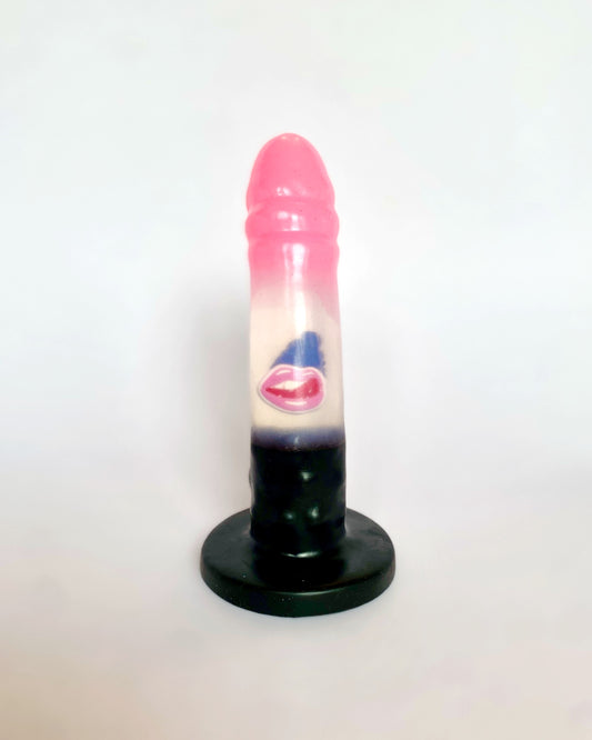 ICECREAM LIPS image 0