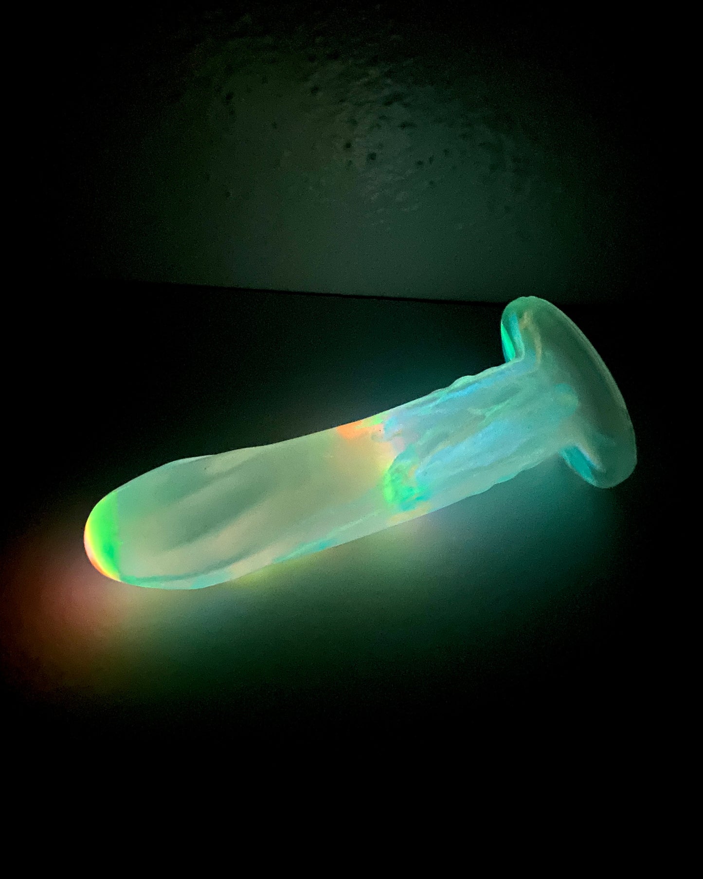 GLOW MELT SUCTION CUP image 4