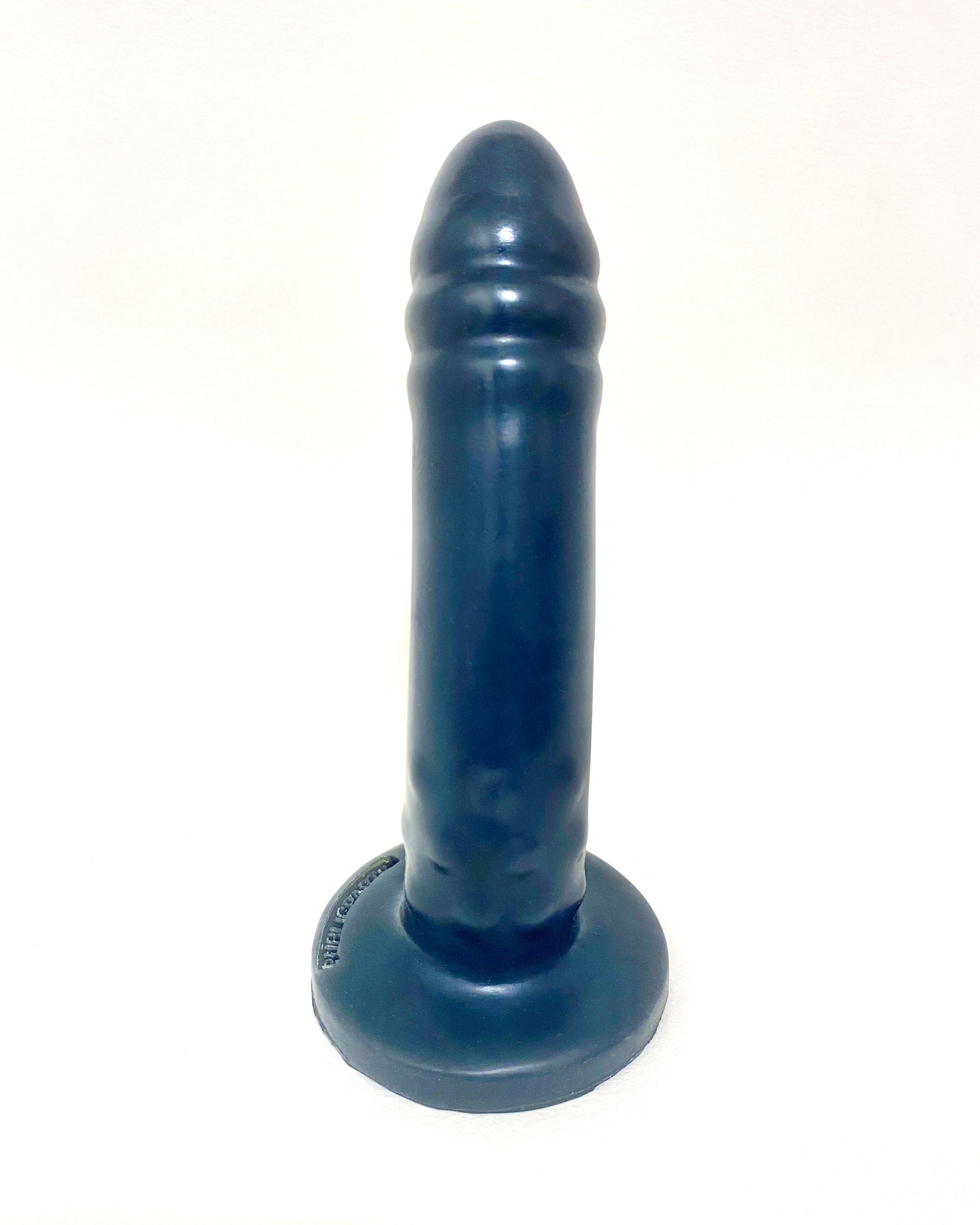 BACK TO BLACK image 2