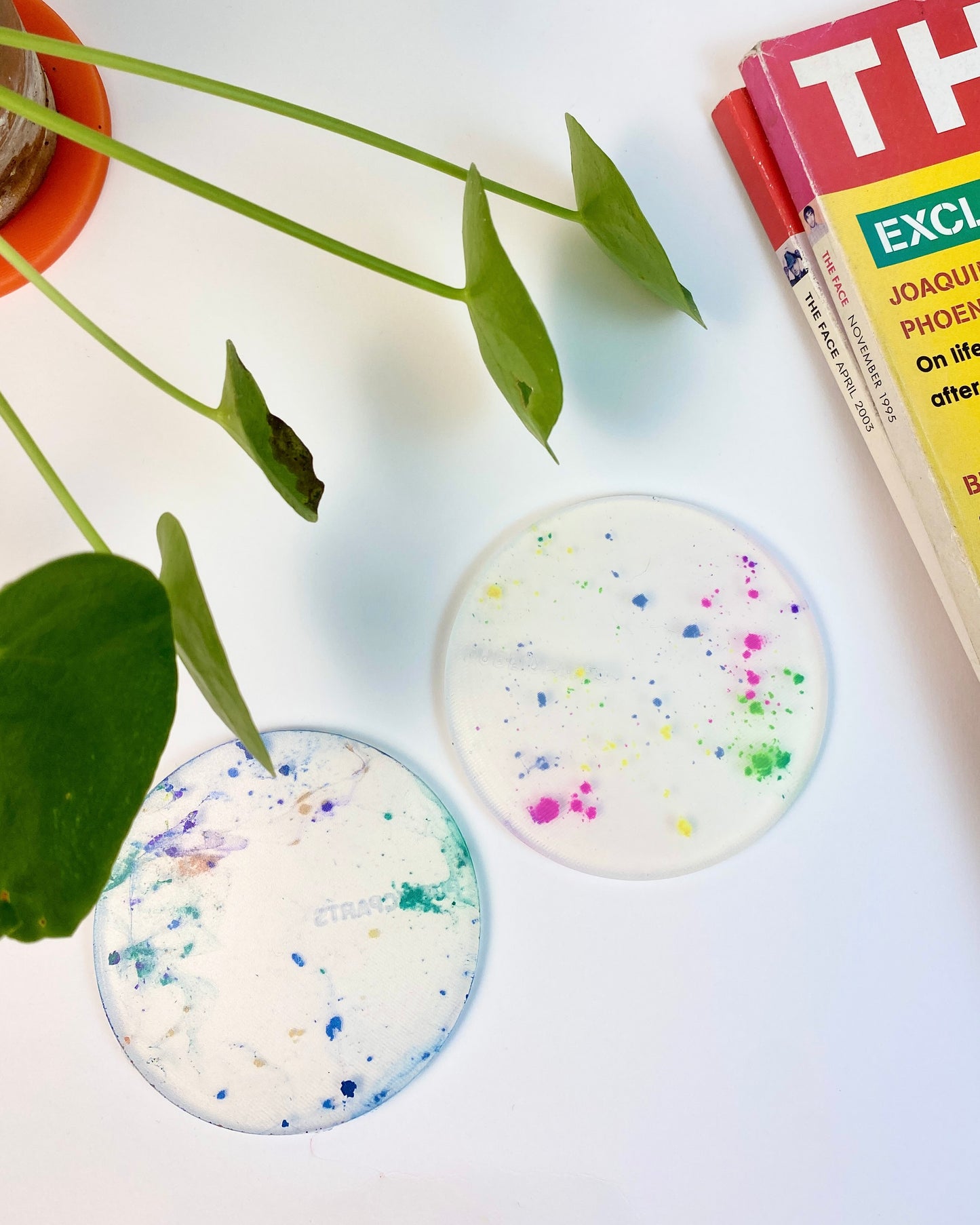 Spectra - Powder Dust · Silicone Coaster Set (Heat-Reactive)