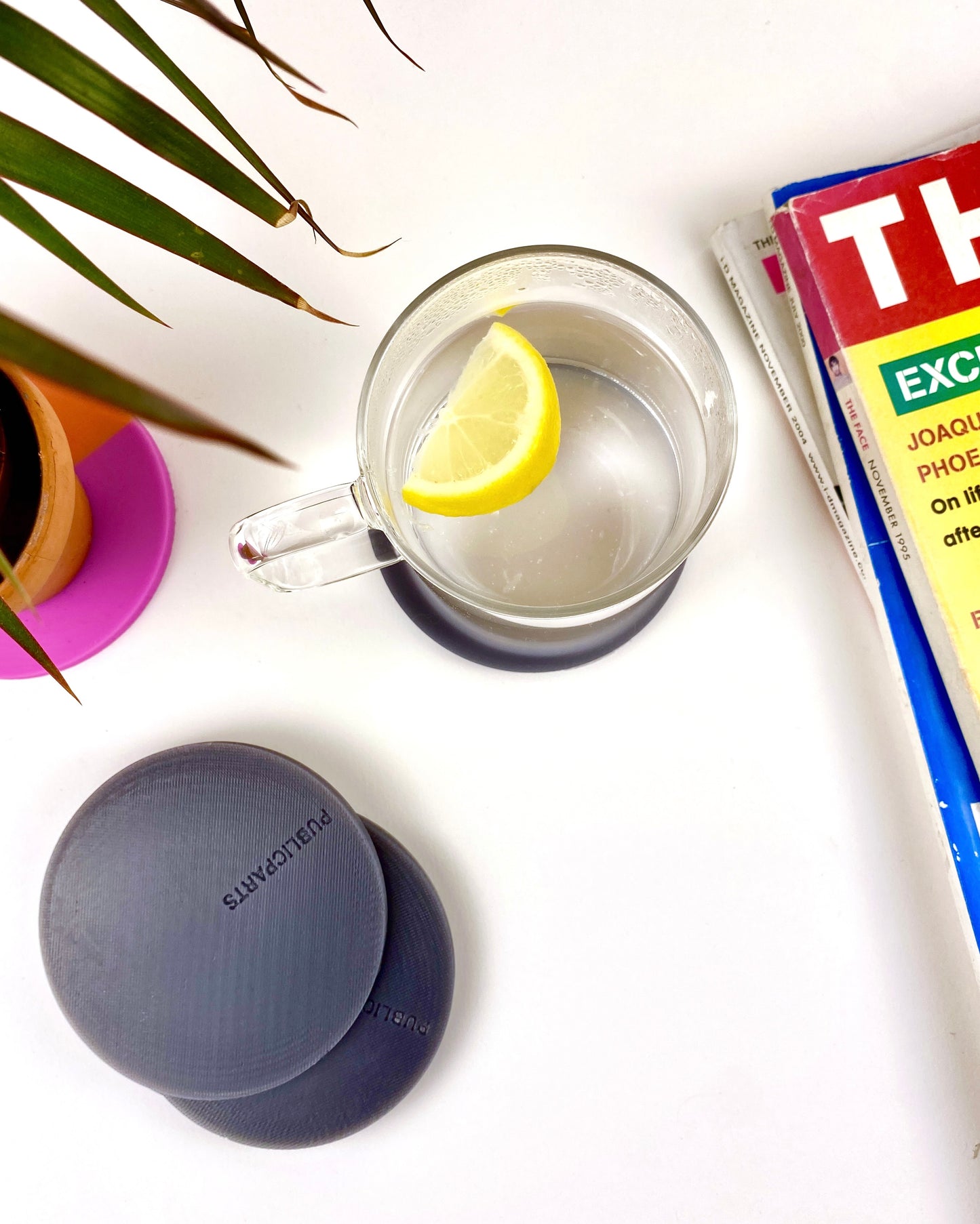 Black-to-White Coaster Set — Set of 4