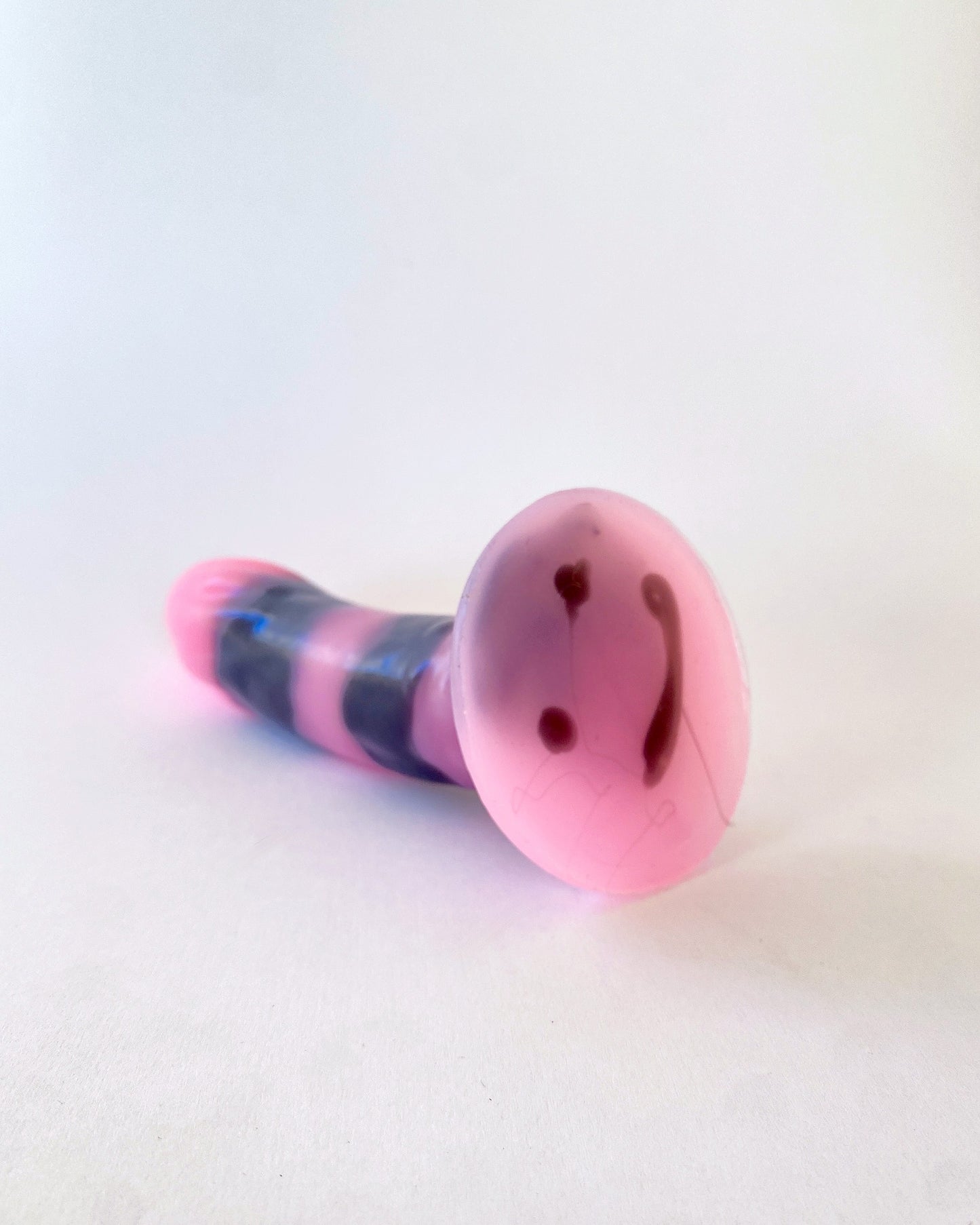 PINK-N-BLACK GLOW image 4