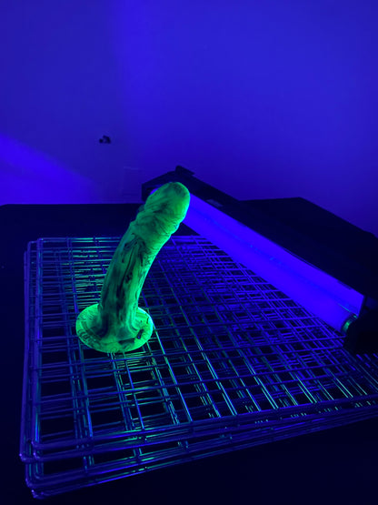 LIME NEON SWIRL image 8