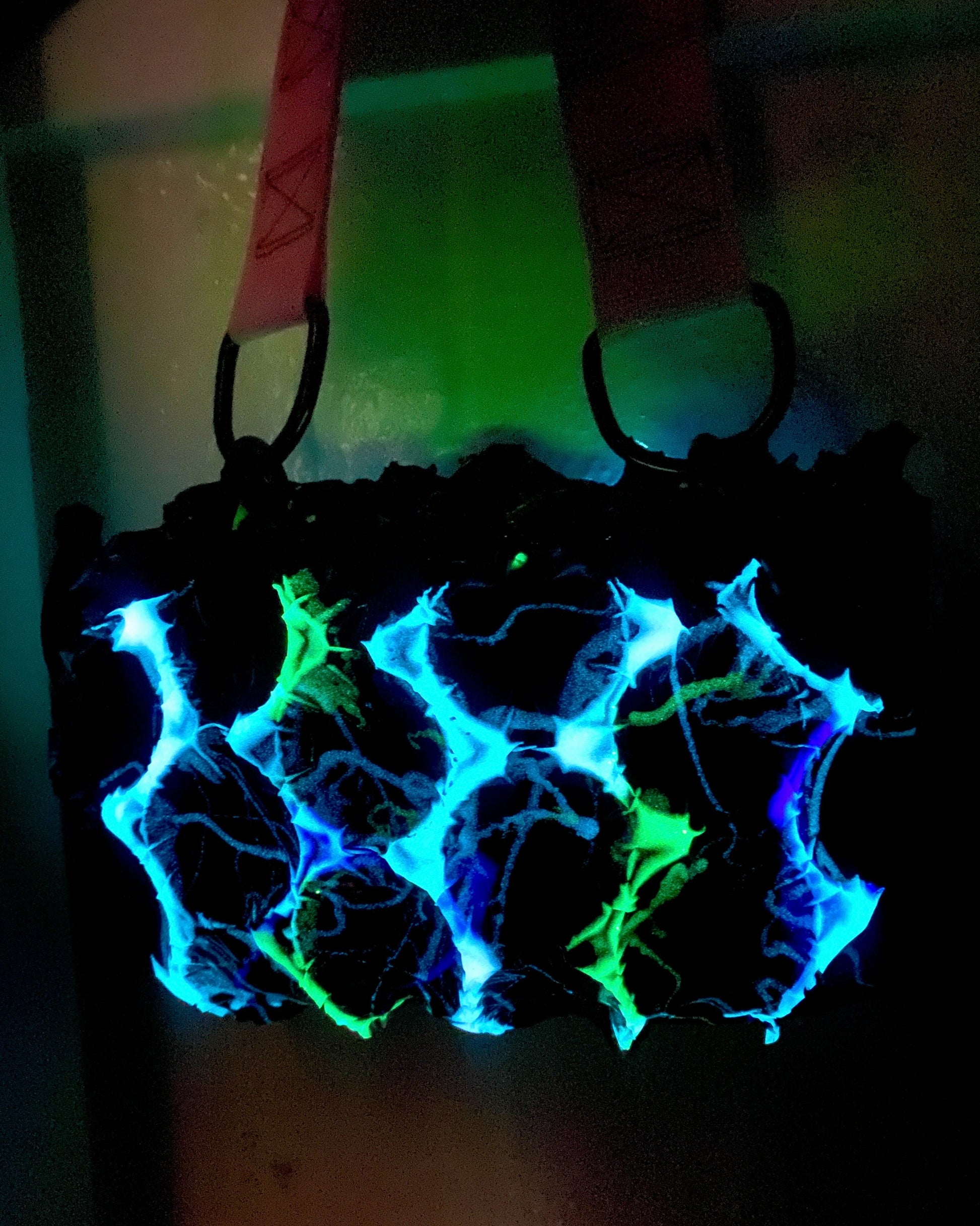 GLOW WEB SILICONE BAG image 6