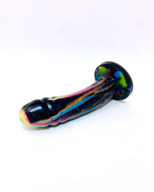 BLACK TO WHITE GLOW STREAM image 0